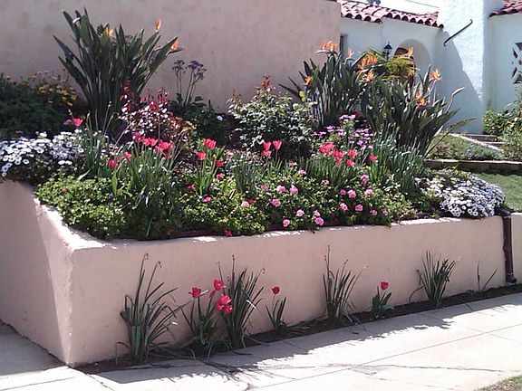 North (Flowers year round)