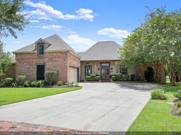 12274 Oak Colony Dr, Geismar, LA 70734