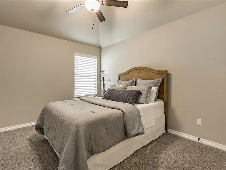 2816 Oak Hill Ave — Photo 13