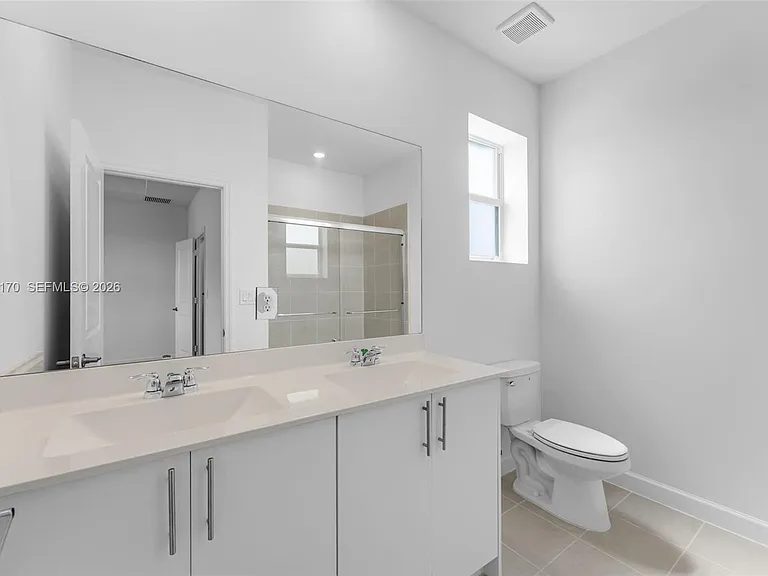 191 SE 11th Ave #0 — Photo 21