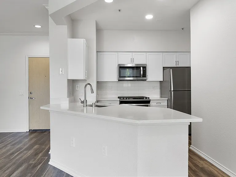 Gas stove tops and stainless steel appliances
