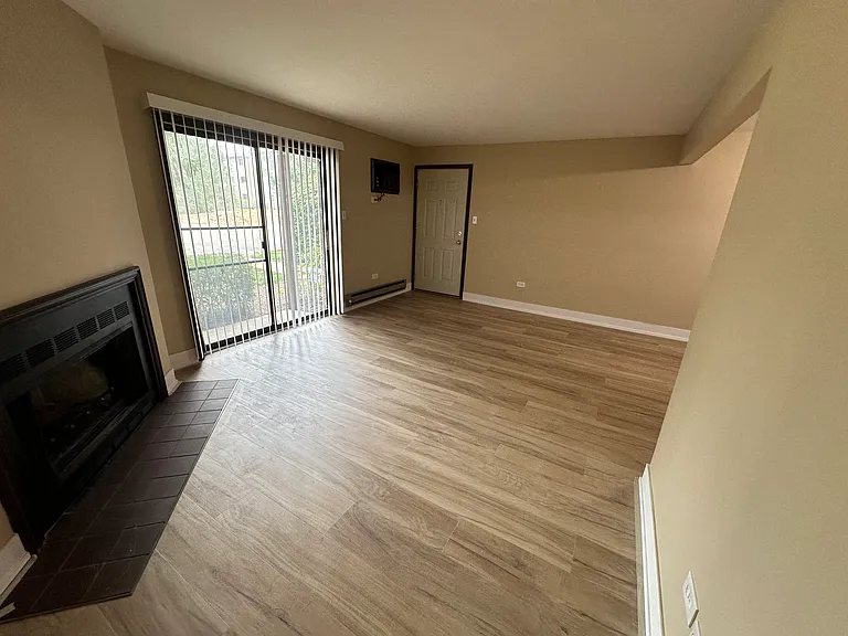 1856 N Goodwin Dr #1B — Photo 20