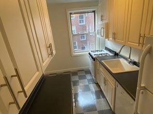 302 Richbell Rd #6, Mamaroneck, NY 10543