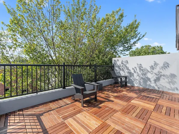 230 Grant Avenue image 30 of 45