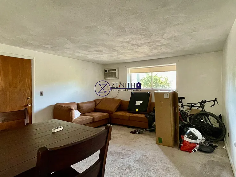 79 Central St #3 — Photo 5