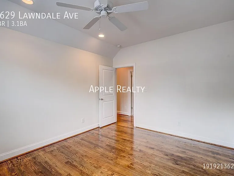 2629 Lawndale Ave — Photo 19