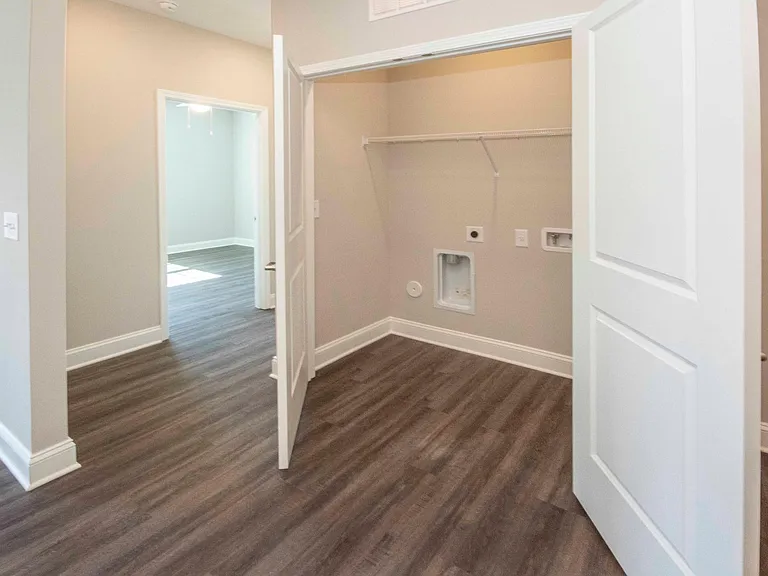Farragut Pointe — Photo 24