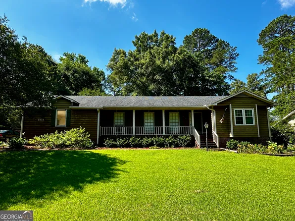 668 Summerwind Dr, Macon, GA 31210