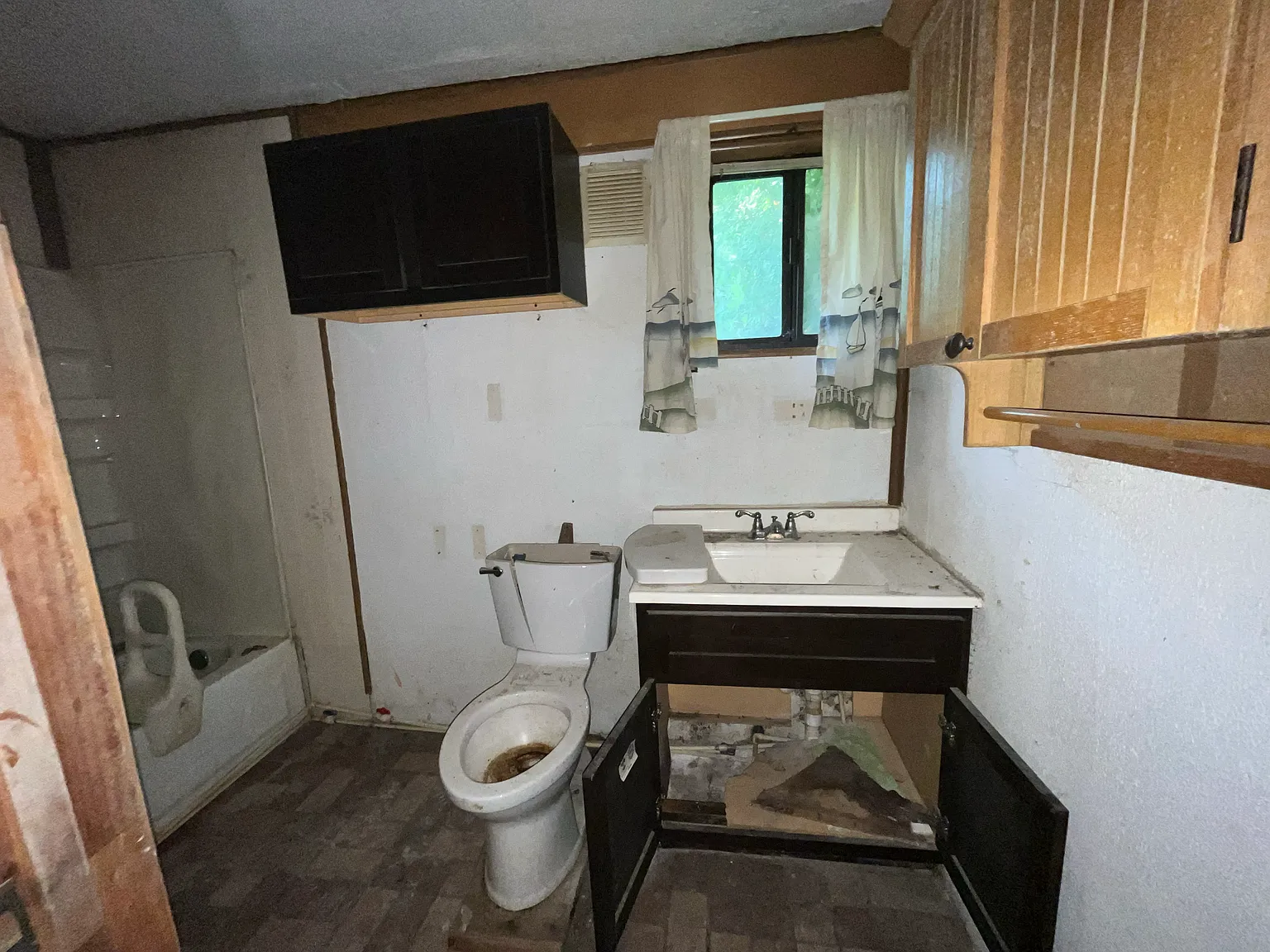 3 bed, 988 sqft, $795 — Photo 4