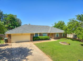 1417 Bella Vista Dr, Edmond, OK 73013