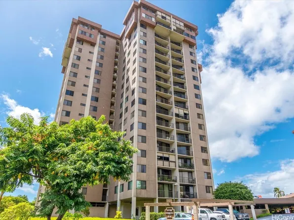 98-351 Koauka Loop APT C1406, Aiea, HI 96701