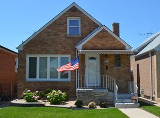 5816 S Mulligan Ave, Chicago, IL 60638