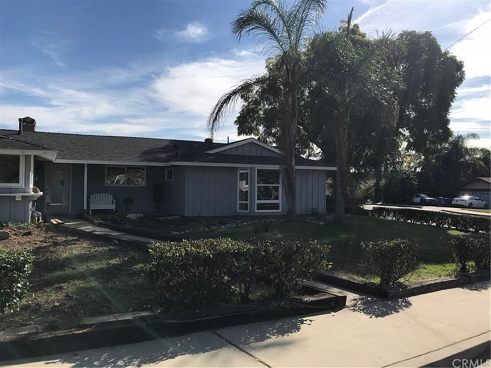 1st image of 1124 Douglass Dr