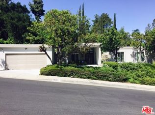 3633 Ballina Canyon Rd, Encino, CA 91436