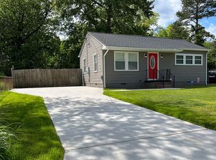 122 W Semple Rd, Williamsburg, VA 23185