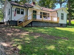 1109 Sulphur Springs Rd, Clinton, TN 37716