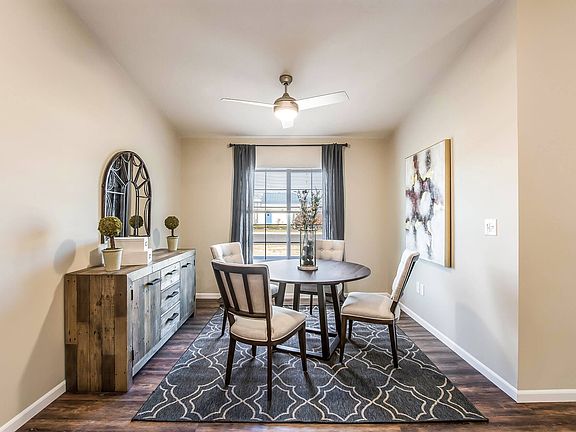 Get a Dedicated Dining Space in the Willowood