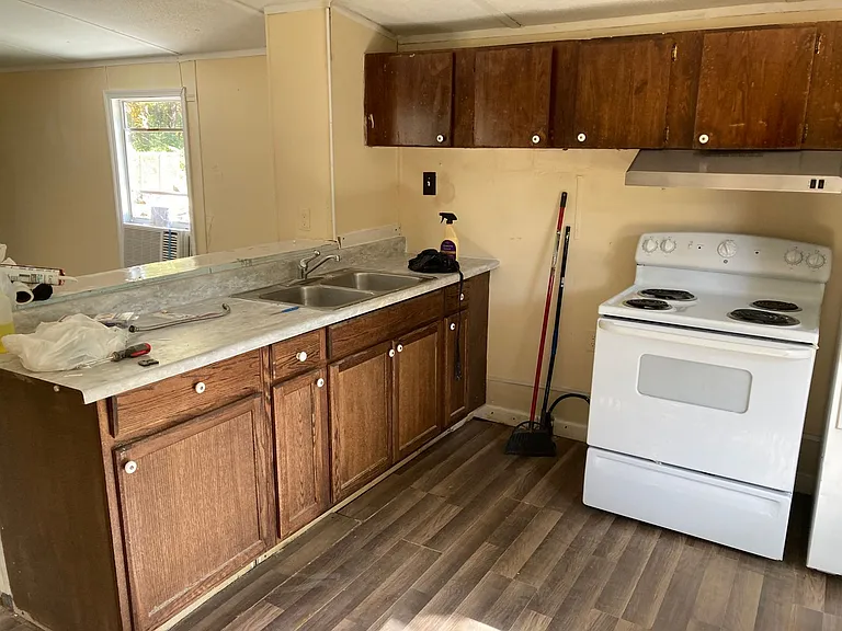 6073 Arianna Ln — Photo 3