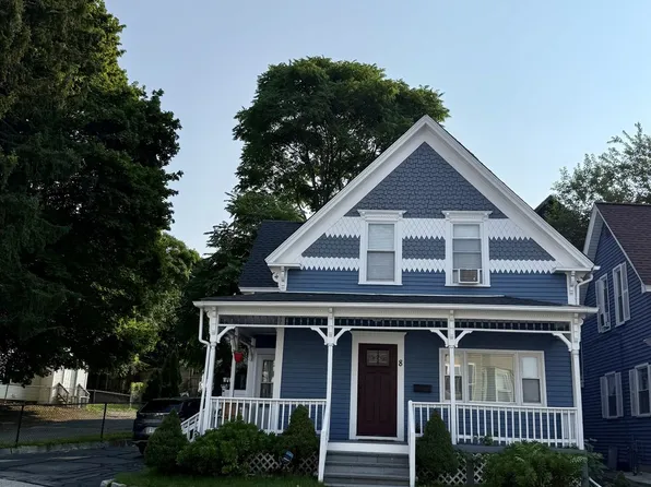 8 Adams St, Worcester, MA 01604