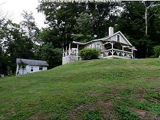 1st image of 586 Garrison Ave