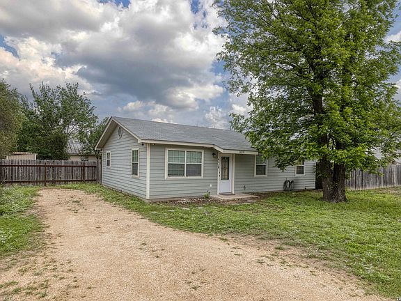2nd image of 411 W Calera