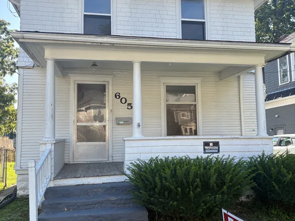 605 5th St, Jackson, MI 49203
