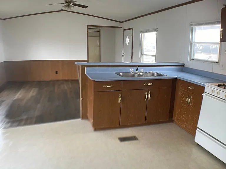 3072Brook — Photo 1