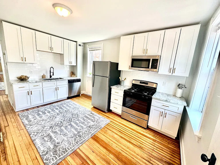 3325 Demenil Pl #3325-2 — Photo 14