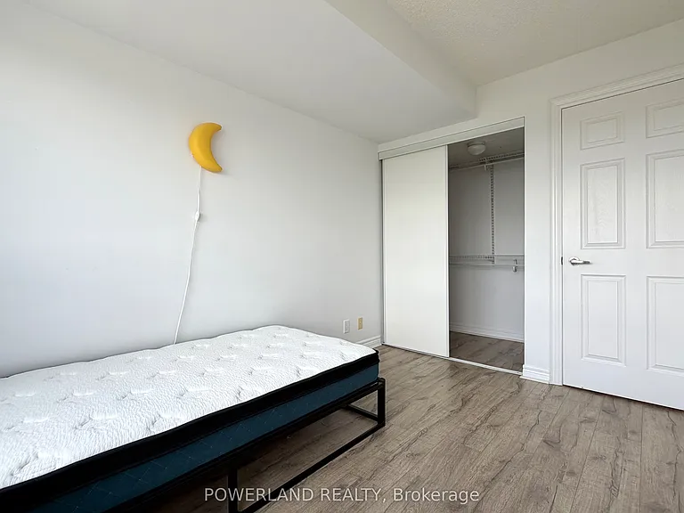 33 Cox Blvd #1521 — Photo 20