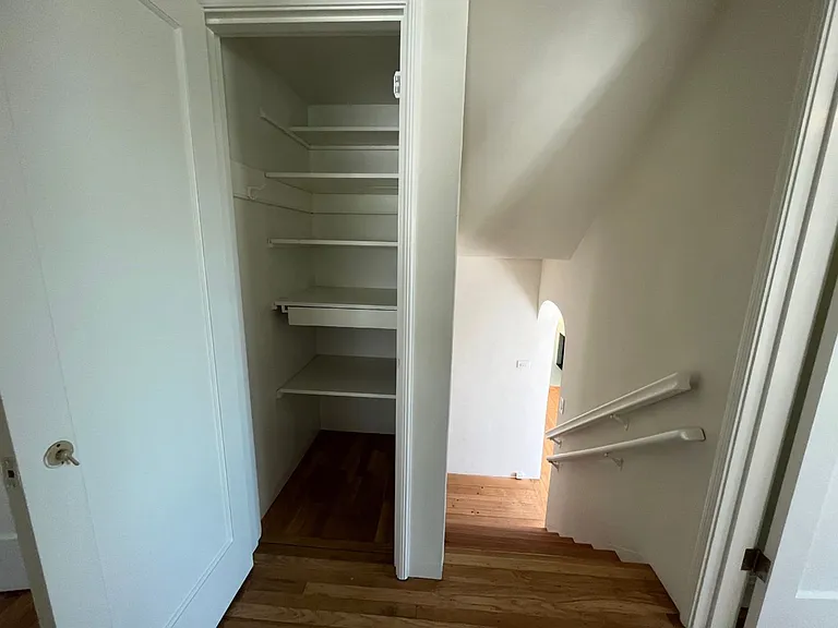 5685 Jordan Ave — Photo 21