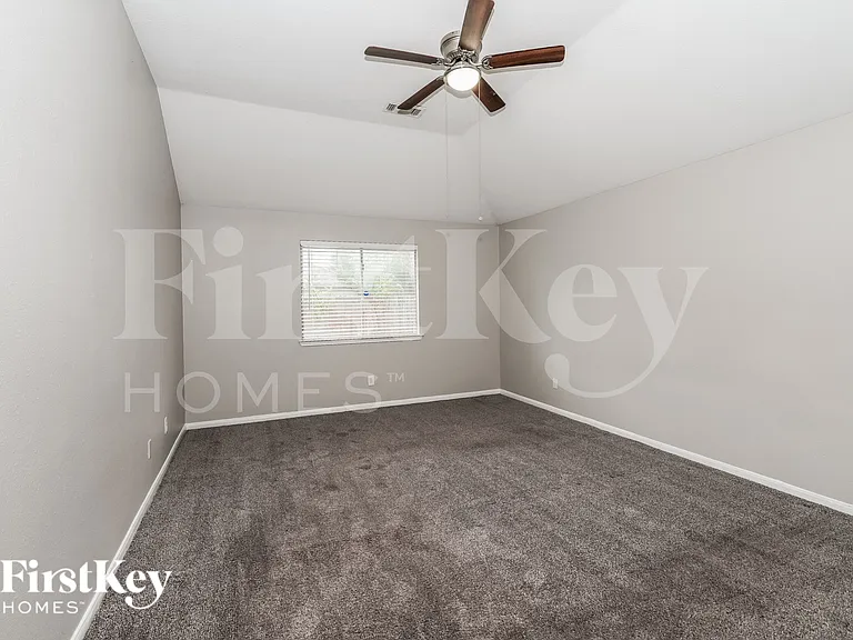19442 Elmtree Estates Dr — Photo 11