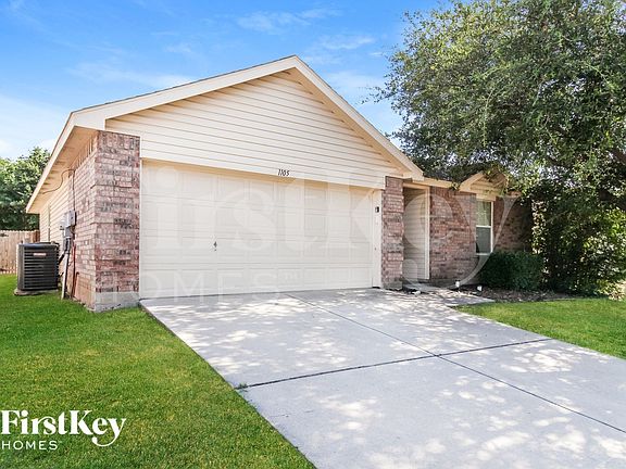 2nd image of 1105 Eagle Claw Dr