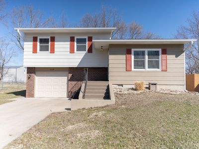 1119 Amanda Dr, Moberly, MO, 65270