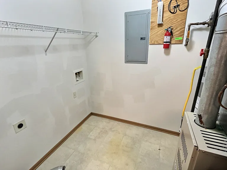 341 Gail Ave NE — Photo 12