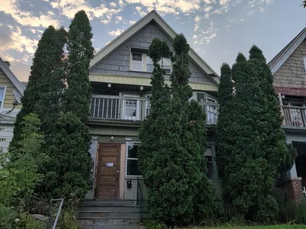 3438 North Newhall STREET #3440, Milwaukee, WI 53211