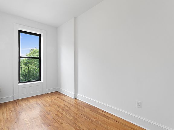 5th image of 252 6th Ave #3