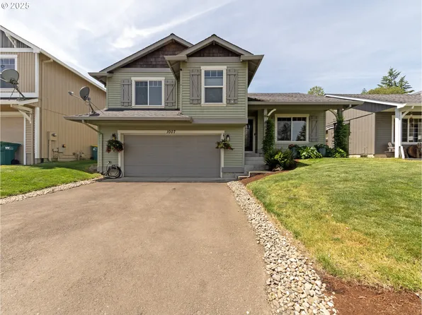 1007 4th Ave, Vernonia, OR 97064