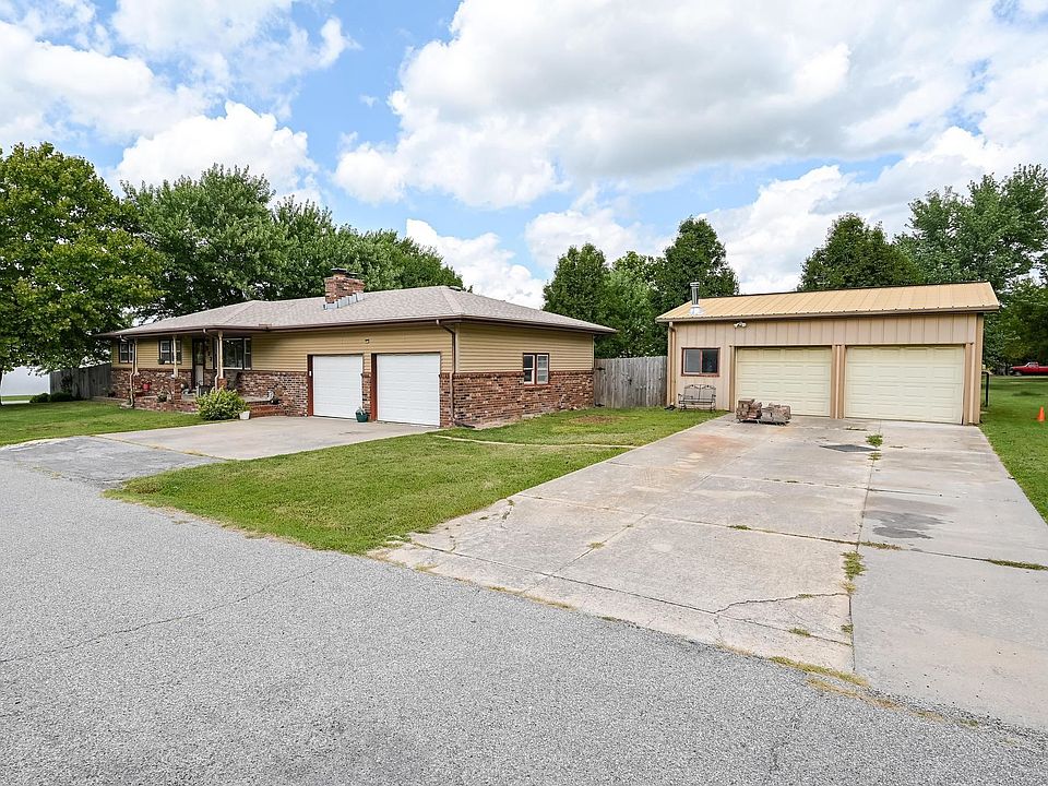 522 W Mina St, Udall, KS 67146 Zillow