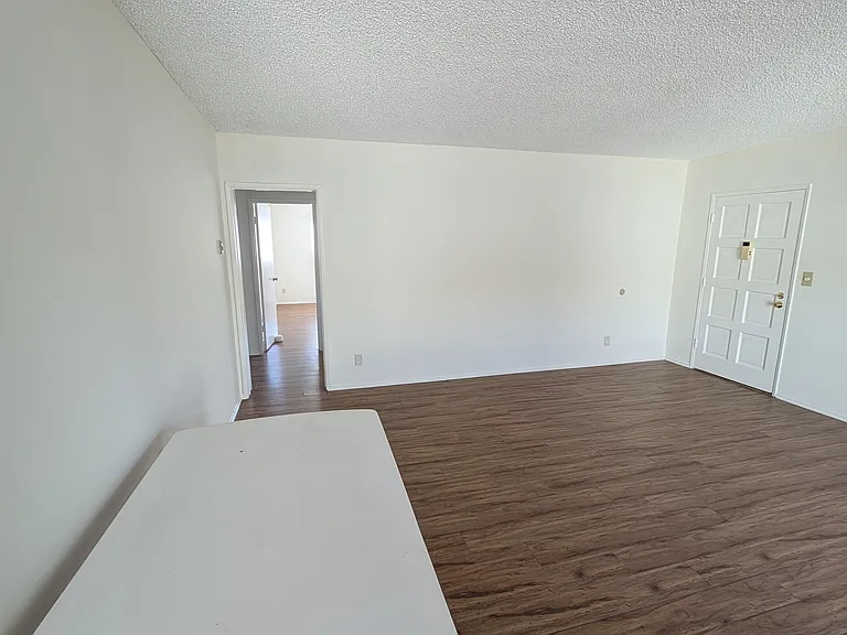 Tilden Apartments — Photo 19