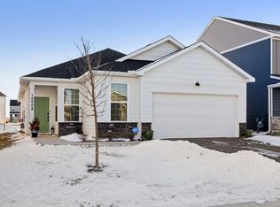 15008 Athgoe Dr, Rosemount, MN 55068