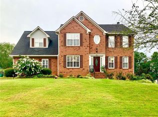 540 Moon Place Rd, Lawrenceville, GA 30044