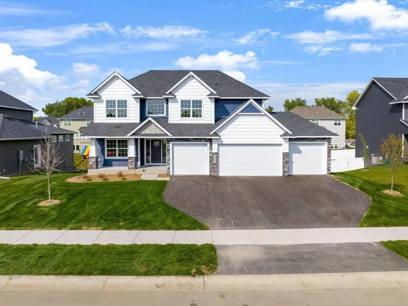 1839 Laramee Ln, Centerville, MN 55038