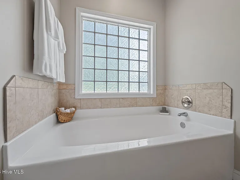 167 Old Millstone Lndg — Photo 36