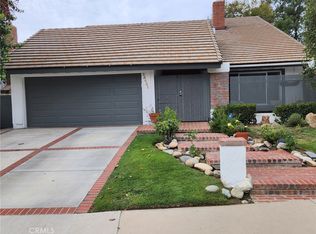 25451 Via Macarena, Santa Clarita, CA 91355