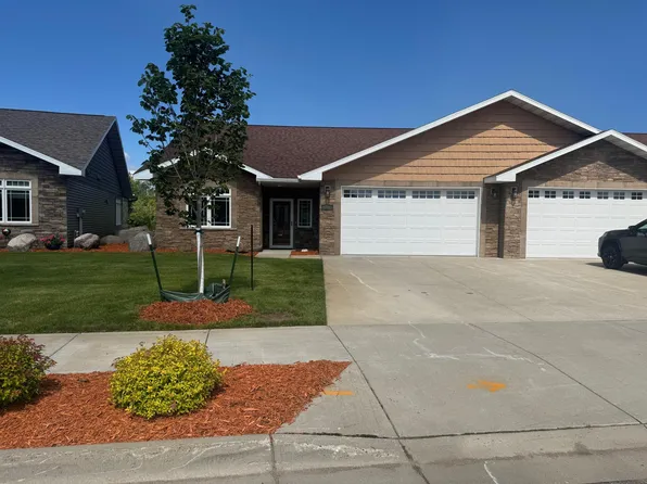 1300 Event Center Dr NE APT 5, Bemidji, MN 56601