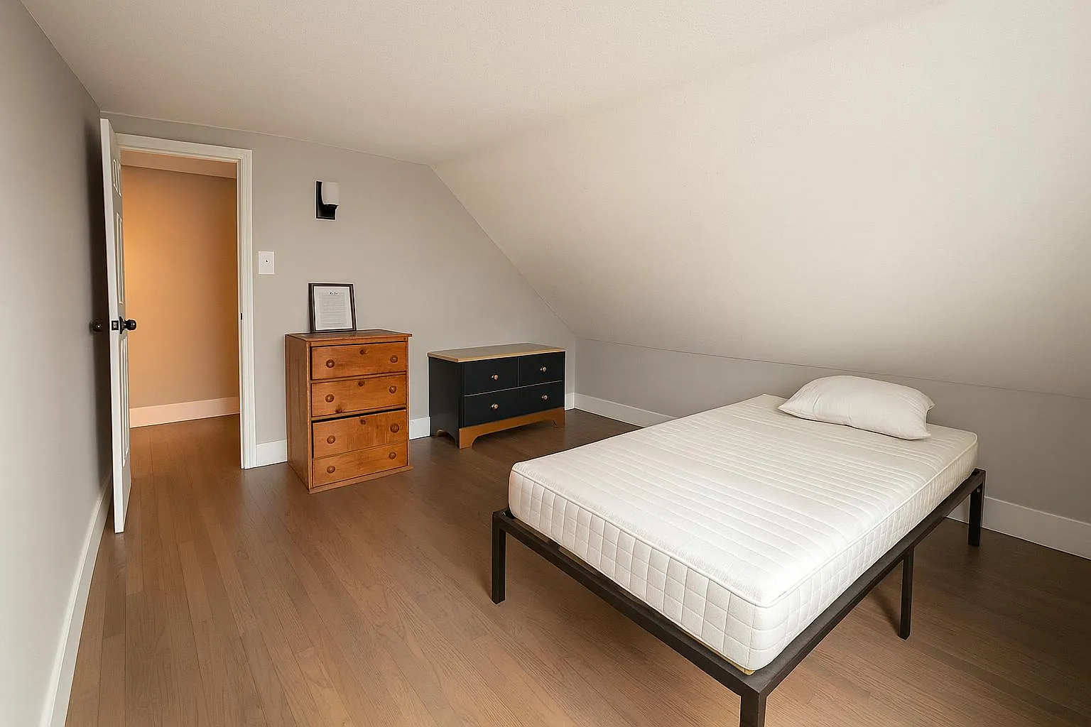 4 bed, 3.0 bath, 1536 sqft, $680 — Photo 1