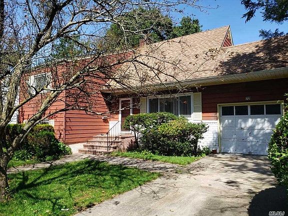 2nd image of 72 Elmwood Ave