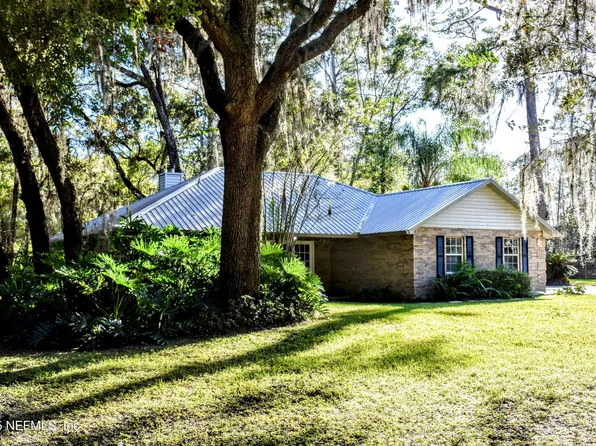 101 ROBERTS Court, Palatka, FL 32177