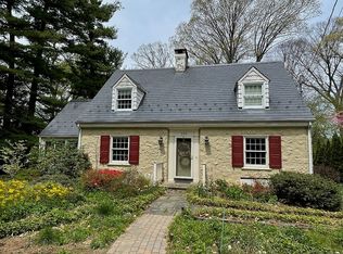 208 W Langhorne Ave, Bethlehem, PA 18017