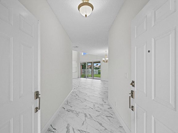 4th image of 86 Citrus Park Lane